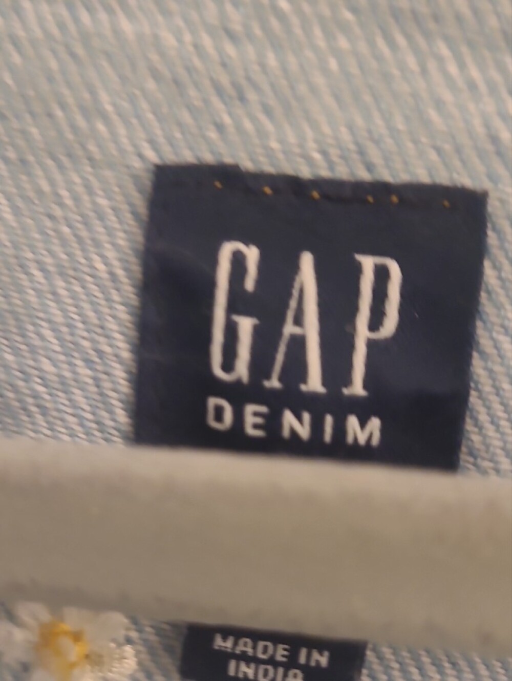 GAP Kids Girls Denim Jacket Floral Embroidered Daisys Light Blue Jean Jacket Med - Picture 3 of 14